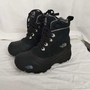 North Face boots size 1 boys